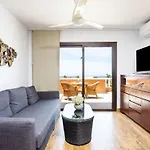 公寓 Attic Vistas Mit Wunderschoenem Meerblick By Interhome *