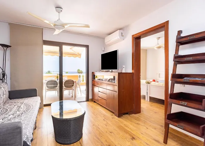 Attic Vistas Mit Wunderschoenem Meerblick By Interhome * Playa de las Americas (Tenerife)